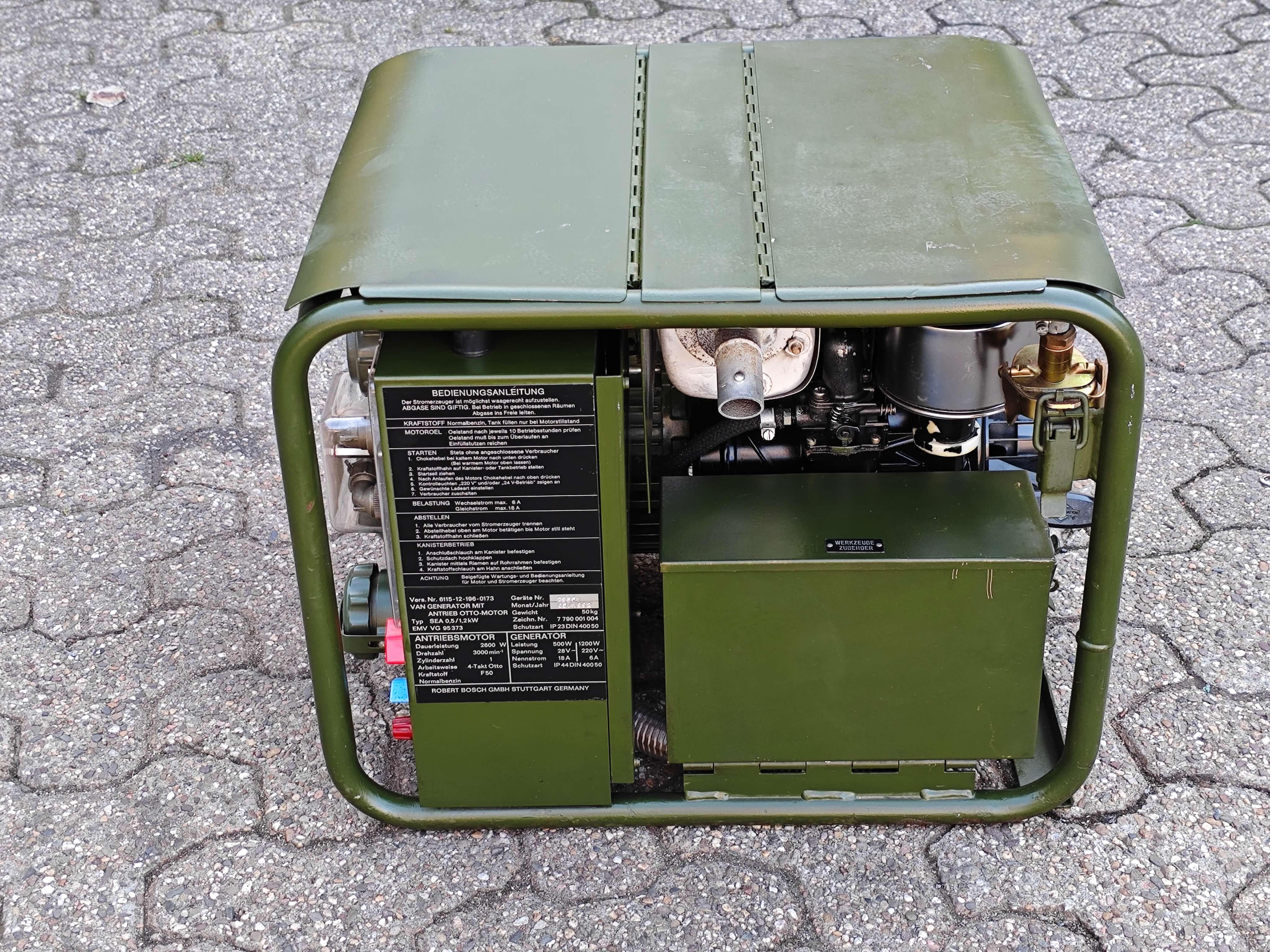 Stromaggregat Bundeswehr Bosch 1,2 kW – 220 V / 24 V