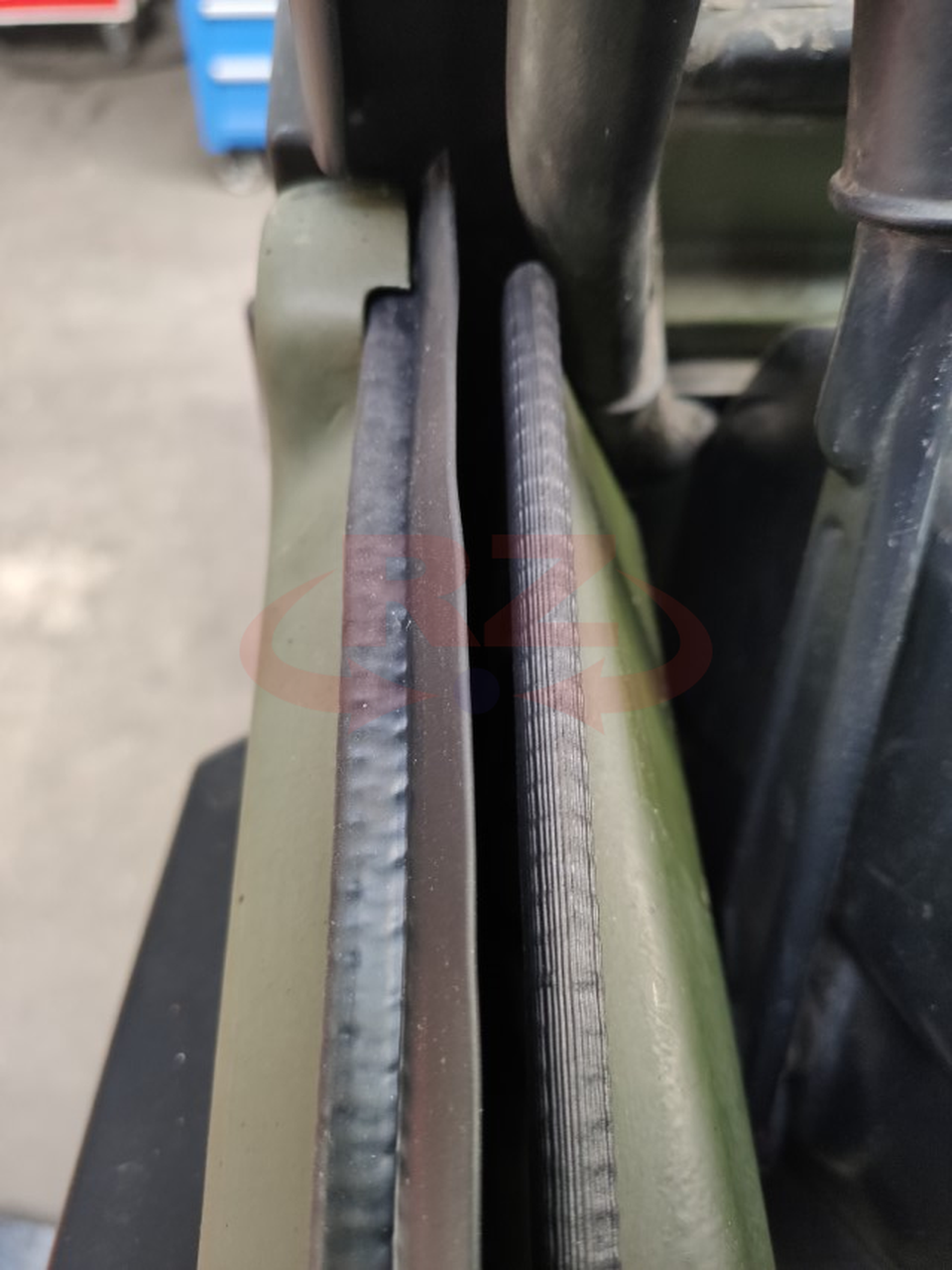 Schutzrahmen Türschacht innen Wolf R+L  Türdichtung p.f. Mercedes Wolf GD 250 W460 W461 W463