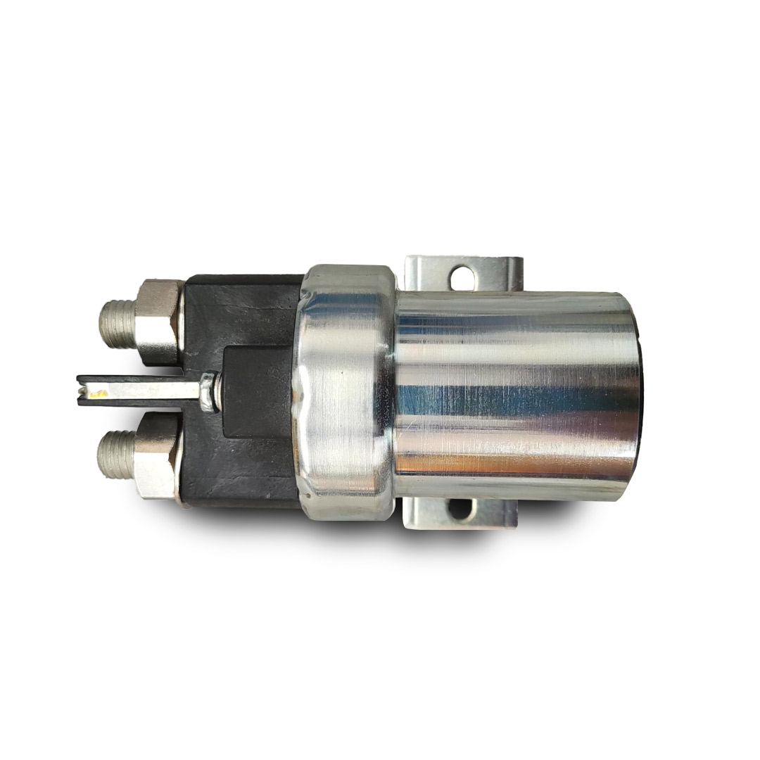 Relais 200A  24V DC p.f. A0045450505 , Batteriekasten, G 461 , Wolf , Greenliner