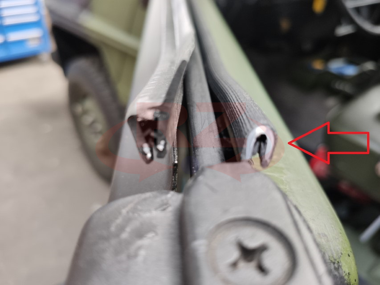 Schutzrahmen Türschacht innen Wolf R+L  Türdichtung p.f. Mercedes Wolf GD 250 W460 W461 W463